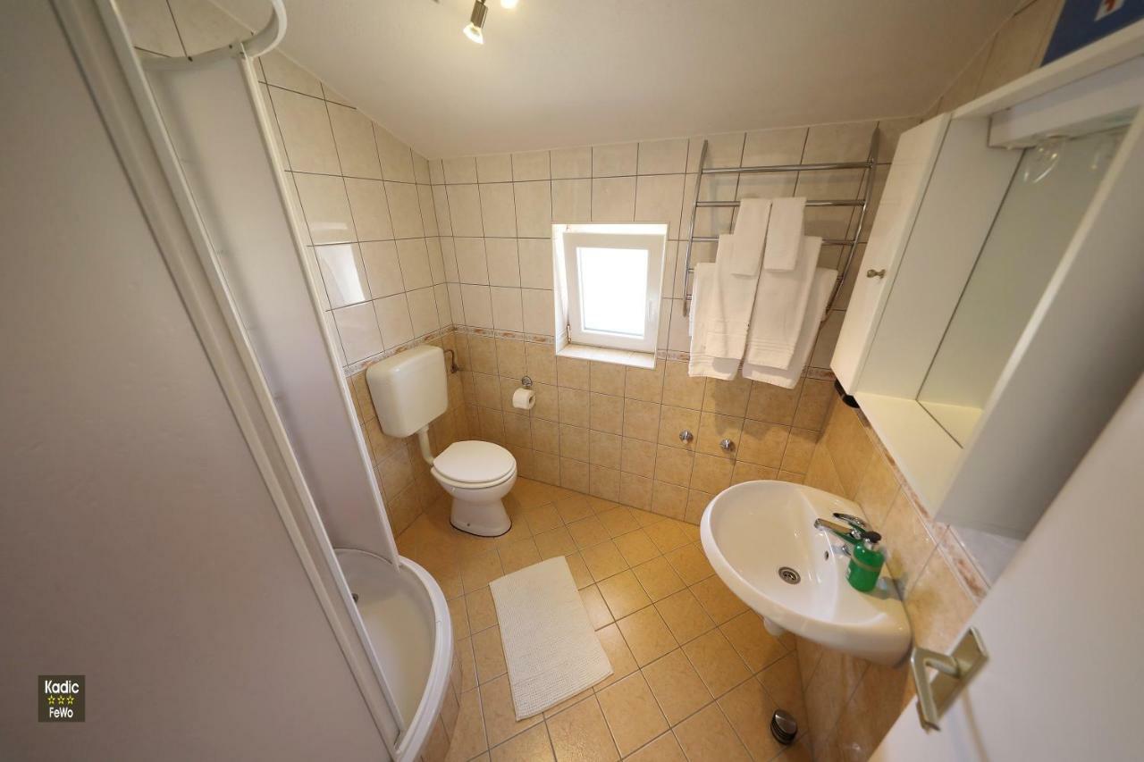 Apartment Josip ヴィル エクステリア 写真